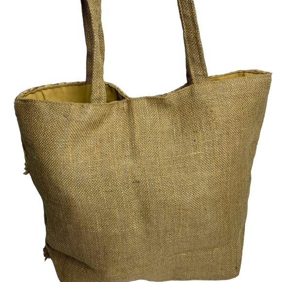 Salt + Umber Isla Jute Seashell Beach Straw Tote‎ Bag With Fringe - Picture 2 of 9